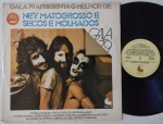 Gala 79 Apresenta O Melhor De Ney Matogrosso, Secos E Molhados LP 1979  Muito bom estado. LP Selo Gala 79. Capa e disco em muito bom estado.