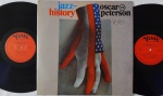 OSCAR PETERSON - Jazz history Vol 6 - 2xLP gatefold 1973 Br - Jazz - Selo Verve - Catálogo 2332011012. Capa laminada gatefold excelente estado. Disco excelente estado com algumas marcas superficiais. Selo limpo.