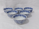 Jogo de 6 bowls em porcelana Germer azul e branco. Medindo 11cm de diâmetro x 6cm de altura.