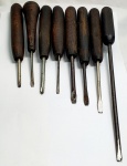 Chaves De Fenda Antigas Cabo De Madeira Conjunto com oito sendo que duas são chaves Philips, usadas vendidas no estado