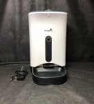 Alimentador Automático para Pets Petwant Smart Pet Feeder PF-103 com Câmera Colorida - Branco