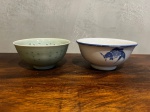 Dois bowls em porcelana chinesa - diâmetro 11 e 13 cm.