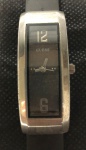 Relógio feminino - GUESS - NÃO TESTADO - Caixa Em Aço - Com Pulseira De Silicone  - Tamanho Da Caixa 4,0 cm