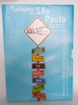 Livro: ''Turismo em São Paulo, Tourism in São Paulo'' - Capa dura - 141 páginas - Em perfeito estado - conforme fotos - Medida: 32 x 23 x 2 cm.