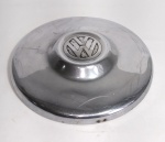 Antiga e linda Calota de FUSCA/Kombi - Volkswagen - Em metal cromado - Medida: 25,5 cm de diâmetro.