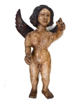 ARTE SACRA - Antigo anjo barroco em madeira policromada. OBS: Está bicado na parte de trás da perna. Asas soltas possui um ferro segurando-as. Medida: 50cm de altura x 30cm de comprimento x 20cm de profundidade.