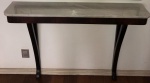 Aparador em madeira  nobre com tampo em mármore italiano, retirada em Ipanema com hora marcada.. Medida: 93cm x 123cm x 27cm. ACOMPAHA ESPELHO.