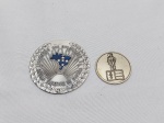 Lote de 2 medalhas, sendo uma esmaltada da associação diplmados da escola superior de guerra (ADESG) e lembrança do comando da 2ª D.E.