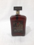 Garrafa lacrada do licor Di Saronno Amaretto de 1 litro.