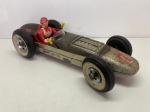 COLECIONISMO - Miniatura Colecionável de Lata, YONEZAWA, carro de corrida, JET SPEED RACER, movido a pilha. Med. 10x44x17 cm. Não testado e sem garantia. Produto conforme fotos originais do lote.