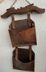 Cangalha. 56 x 102 cm de altura total.