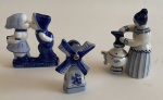 3 enfeites holandeses de porcelana. Maior: 8,5 cm de altura