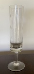 10 taças para champanhe de vidro. 4 cm de diâmetro x 18 cm de altura