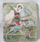 ARTE SACRA - Ícone Russo em placa de faiança representando São Jorge, assinada no CID R. Kosanovic, medindo: 23,8 cm de altura x 20,8 cm de largura. Possui colado, conforme foto extra.