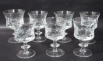 CRISTAL - Seis copos para drink em demir cristal bojo circular ricamente trabalhado com caneluras , losangos e palmas apoiado sobre pé circular. 1 copo com bicado. Medida 11 cm X 7 cm.