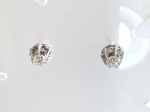 BRINCO PONTO DE LUZ EM OURO BRANCO 18K, COM 2 DIAMANTES  COM 4.2 MM cada pesando 30 pontos cada pedra .lapidaçao BRASIL, brancas e puras 0,60 Ct. Valor de mercado: 12.000,00