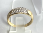 ANEL BANANA CONFECCIONADO EM OURO AMARELO 18K, COM  ZIRCONIAS BRANCAS, PESO: 2,5g, TAMANHO DO ANEL: 20  VALOR DE MERCADO: R$ 2.000,00