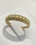 ANEL BANANA CONFECCIONADO EM OURO AMARELO 18K, COM 30 DIAMANTES DE 1 PONTO CADA 0,30Ct, PESO: 2,8g, TAMANHO: 19, VALOR DE MERCADO: R$ 3.700,00