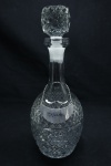DEMI CRISTAL - Licoreira em demi cristal moldado. Alt. 22 cm.