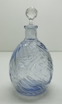 DEMI CRISTAL - Antiga licoreira moldada em tom azul. Alt. 24 cm.