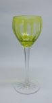 CRISTAL - Taça cristal double em tom limão e incolor. Estrela lavrada na base. Alt. 20 cm. Bicado.