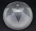 LUSTRE - Parte de lustre, cúpula em demi cristal, satine, jateado. Med. 23x28 cm.