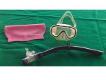 Kit natação  juvenil contendo máscara de mergulho, snorkle e uma toca.