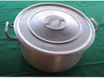 Grande panela circular com tampa em Inox, Diam. 48, Alt. 19 cm.