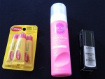 Kit beleza com 3 produtos americanos composto de  NYX  touch Hydratouch, 1 Shave Cream e  terno de lip balm Carmex.
