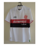 Uma camisa do Flamengo, nº 10, Tam. M.