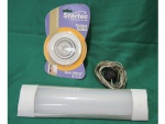 Uma luminária de LED 9w,6.500k e um spot móvel Dicroica com foco direcionável GU-10 Started, 30 x 7 e Diam. 10 cm.