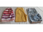 Três shorts, Tam. 6 masculinos infanto juvenis nas cores amarelo e 2 estampados.