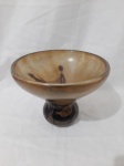 Centro de mesa em vidro de murano. Medindo 25,5cm de diâmetro x 20cm de altura.