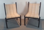 SÉRIO RODRIGUES (ATRIBUÍDO) - Magnífico e confortável par de cadeiras década de 50, estrutura em belíssimo jacarandá maciço com lindos veios, estofadas em tecido. dimensõe: 84x50x55 cm.