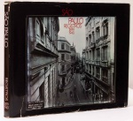 São Paulo: Registros 1899-1940. Texto: Benedito Lima de Toledo, José Alfredo Otero Vidigal Pontes. Editora Raízes Artes Gráficas. 110 páginas. Capa dura, sobrecapa.