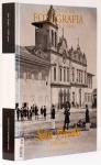 Cadernos de Fotografias Brasileira: São Paulo 450 anos. Instituto Moreira Sales. Colaboradores Benedito Lima de Toledo, Cristiano Mascaro, Carlos A. C. Lemos, Thomaz Farkas, Dulce Soares, entre outros. 490 páginas. Capa dura.