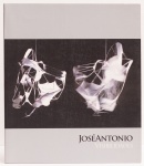 José Antonio  Visibilidades. Textos: Guillermo Machuca, José Carlos Fernandes. Museu Oscar Niemeyer. 46 páginas.