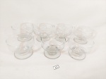 Jogo de 7 Taças de sobremesa em vidro translucido. Medida: 7 cm x 8,5cm