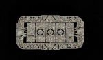 Excepcional placa art deco em platina com diamantes Brasil com aprox. 1,0 ct . Peso 10,5 gr . Med. 5 x 2,5 cm