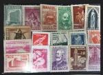 BRASIL - LOTE COM 17 SELOS EM ESTADO MINT DE CONSERVAÇÃO DA DECADA DE 50 !
