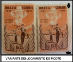 VARIANTE PAR DE SELOS DO BRASIL SANTOS DUMONT COM DESLOCAMENTO DE PICOTE LATERAL E ABAIXO DO SELO