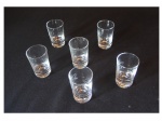 Seis copos em cristal translúcido para aperitivos. Alt. 7.5, Diam. 4,5 cm.  Este lote encontra-se em Nogueira.