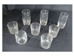 Oito copos em vidro translúcido sendo 3 para Long Drink e 4 para whisky, Alt. 14 e 8,5, Diam. 7 e 8 cm. Este lote encontra-se em Nogueira.