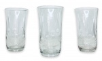 EUROPA - Trio de raros copos para vinho do porto em cristal europeu translucido com lapidação. Mede 9cm altura cada.