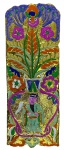 CHINA 1900 - Rara obra folclórica no formato retangular representando família rosa pintada à mão em rica policromia sobre folha de ouro. China período 1900. Usadas antigamente em caixas de fogos de artifícios. Mede 8cm x 20cm.
