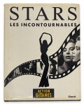 FRANÇA - Raro exemplar do livro STARS  LES INCONTROURNABLES - edição francesa de 1991 com 255 paginas fartamente ilustradas com imagens em P.B. dos mais famosos artistas do cinema. Capa dura com sobrecapa. Mede 25 x 31cm.