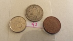 43 - 03 moedas Universais – Parte de uma Coleção de Moedas do Mundo – Grécia Alemanha e Holanda
