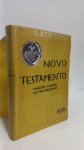 DOIS LIVROS: NOVO TESTAMENTO POR MONSEHOR NEGROMONTE,  MAN AND MAN THE SOCIAL PHILOSOPHERS  **  BROCHURA MIOLO ÍNTEGRO