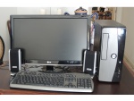 Computador de mesa, 2 GB de memória RAM, processador Celerom de 2,60 GHZ, placa mãe 1155 Gigabite e HP500 GB Disk Drive, gravador de CD, composto de: CPU Intel, Monitor LG 22, teclado Genius, 2 caixas de som Maxmax (uma delas quebrada).