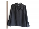 Uma blusa preta sintética by ATEEN  C&A
